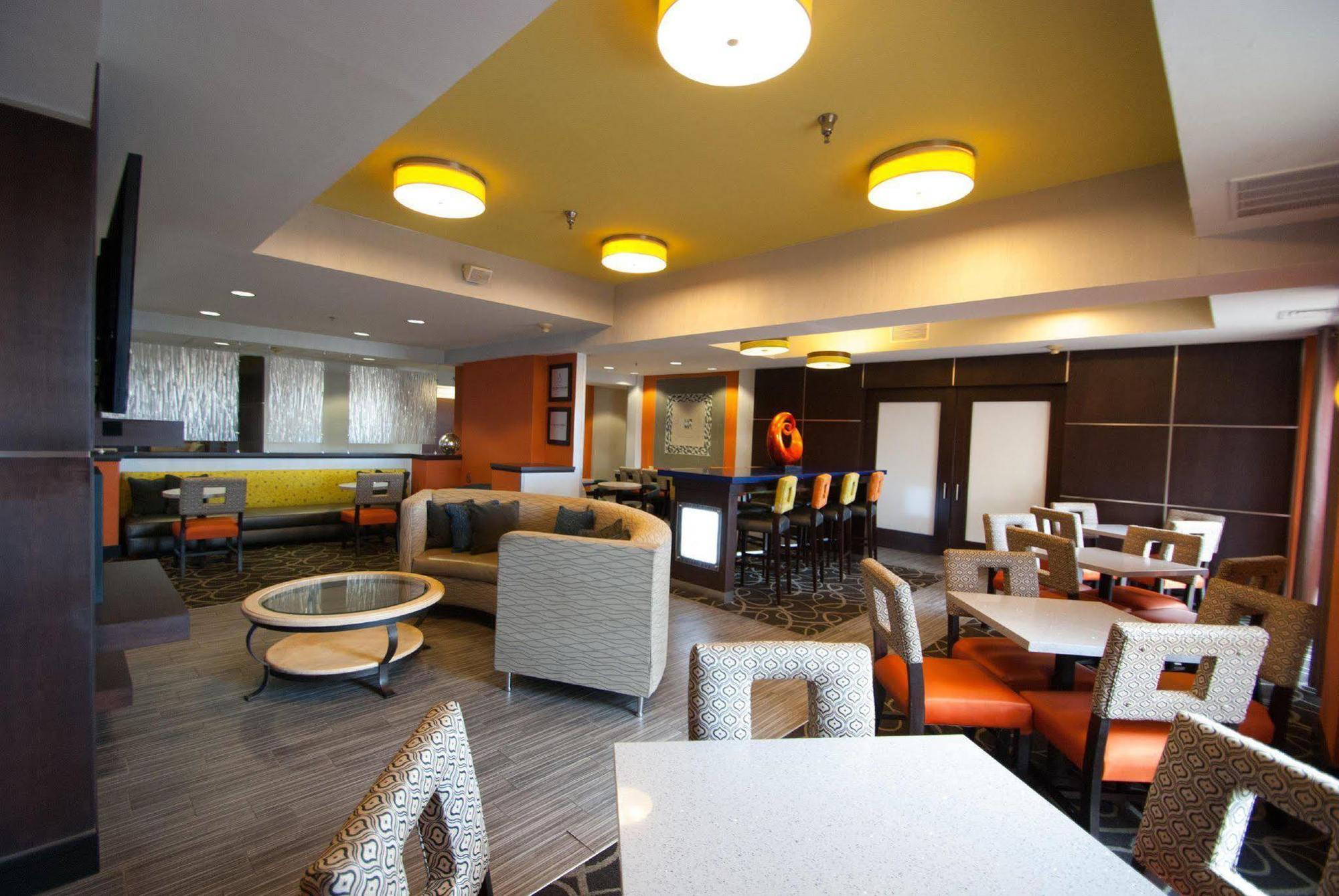 Hampton Inn Springfield Zewnętrze zdjęcie