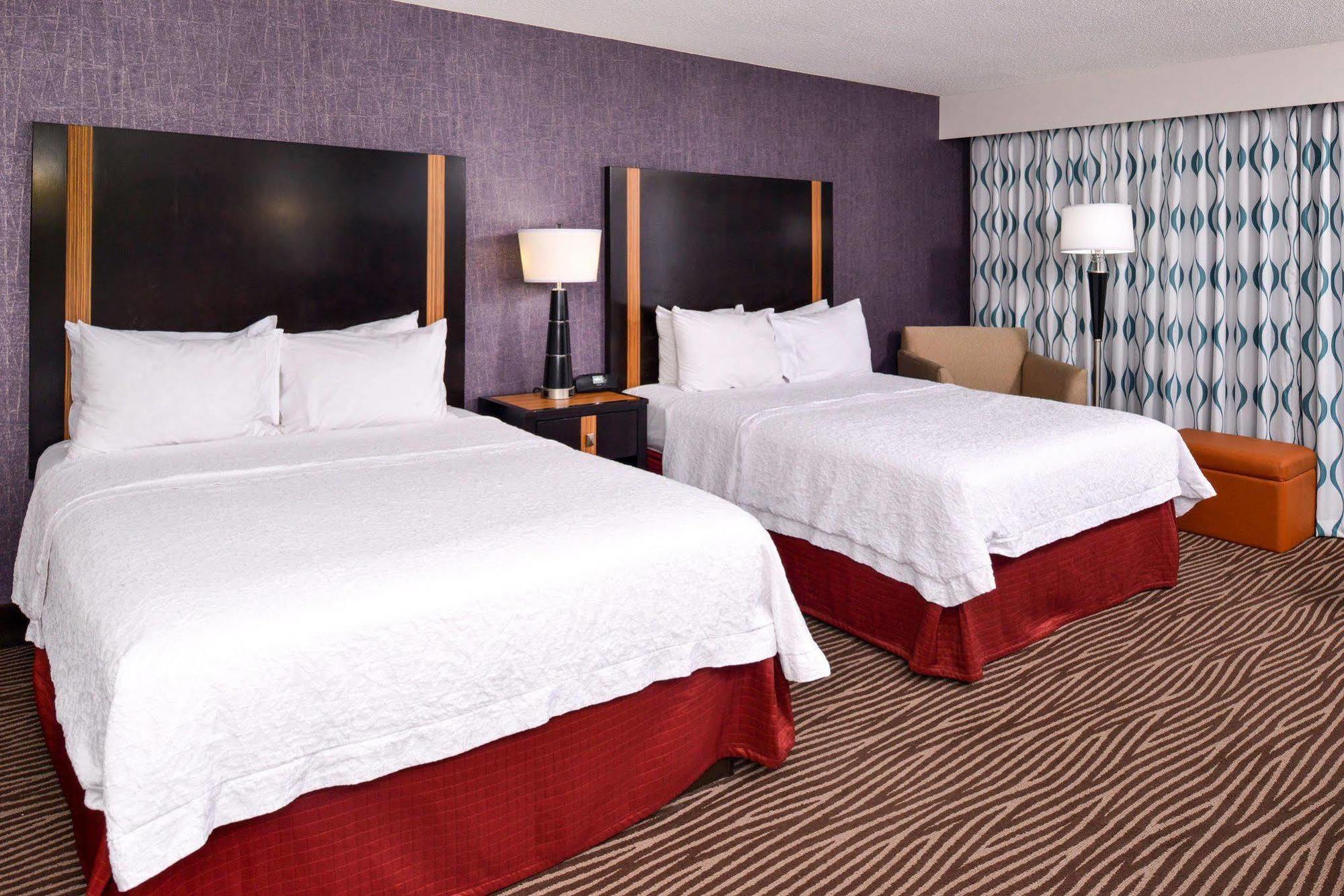Hampton Inn Springfield Zewnętrze zdjęcie